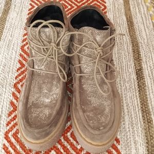 COPY - GAIMO / WINTER WALLABEES